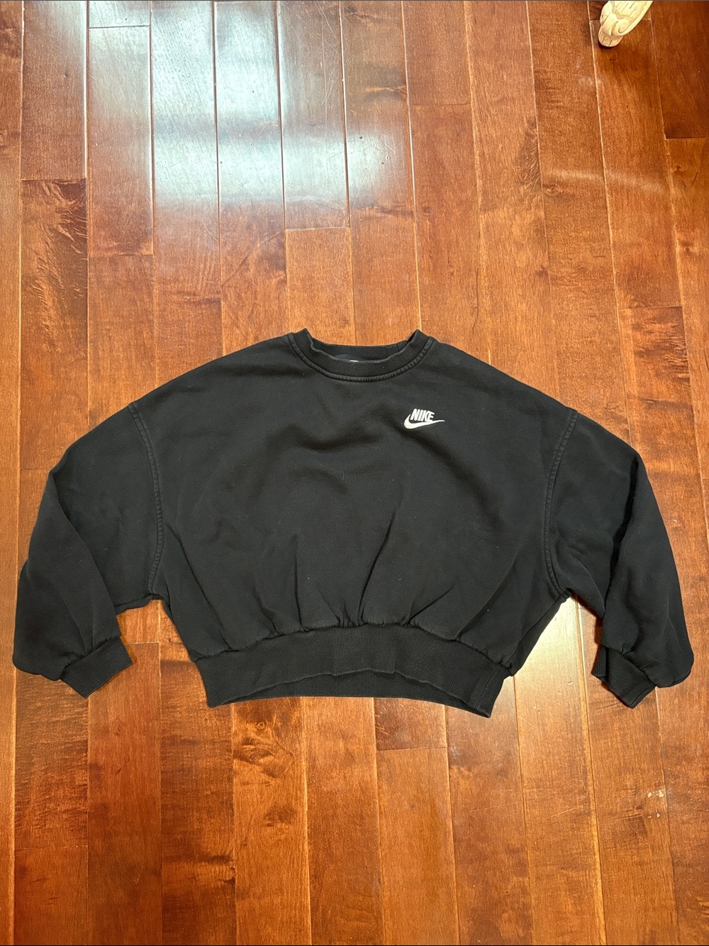 Nike Black Cropped Crew Sweatshirt with White Swoosh Size M
